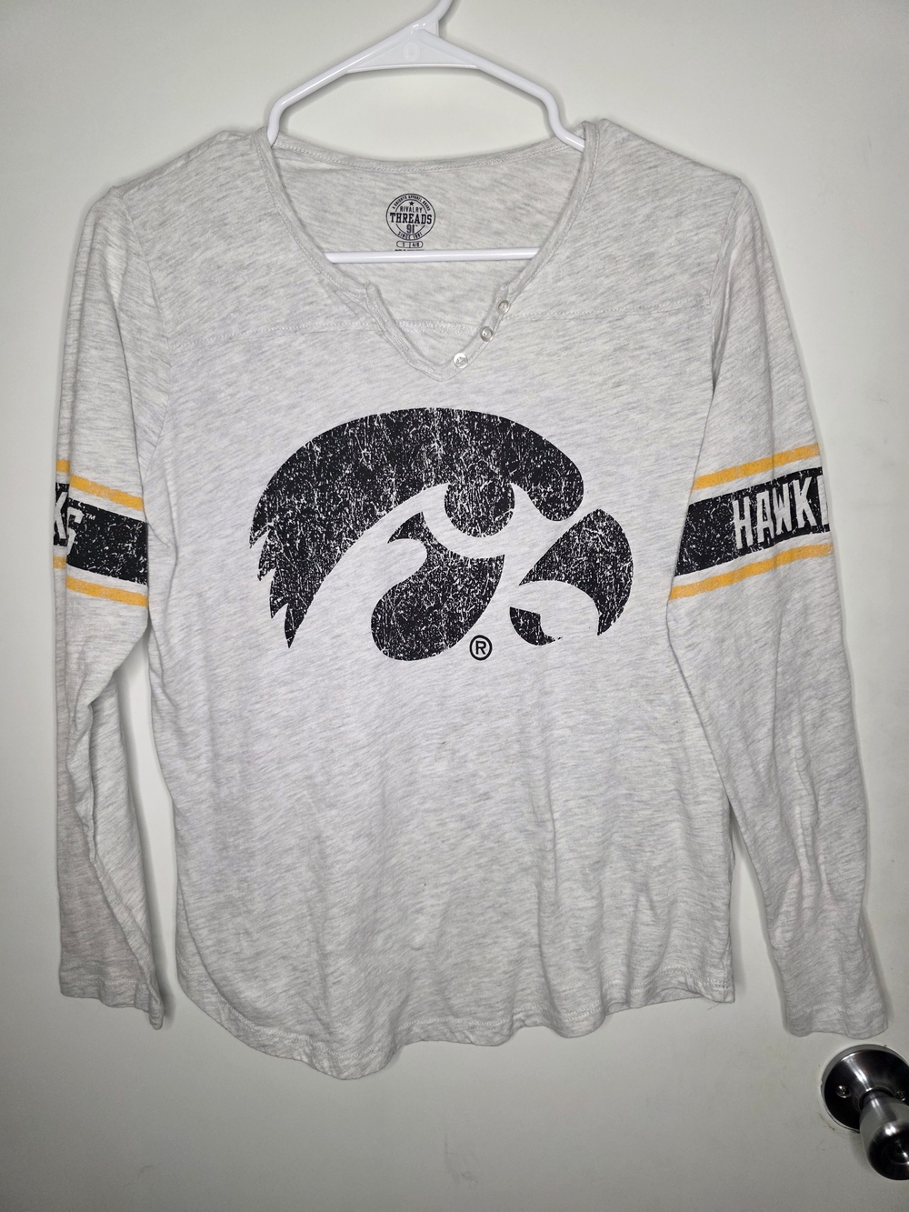 Women's Light Gray Hawkeye Long Sleeve Tee-Small